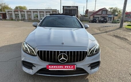 Mercedes-Benz E-Класс, 2018 год, 3 490 000 рублей, 5 фотография