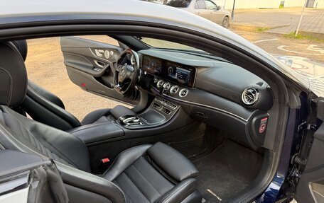 Mercedes-Benz E-Класс, 2018 год, 3 490 000 рублей, 14 фотография