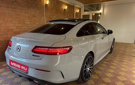 Mercedes-Benz E-Класс, 2018 год, 3 490 000 рублей, 21 фотография