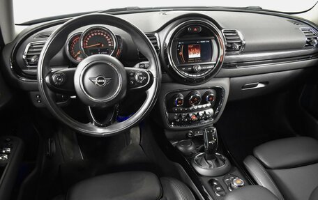 MINI Clubman, 2019 год, 2 372 900 рублей, 6 фотография