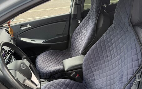 Hyundai Solaris II рестайлинг, 2011 год, 950 000 рублей, 4 фотография