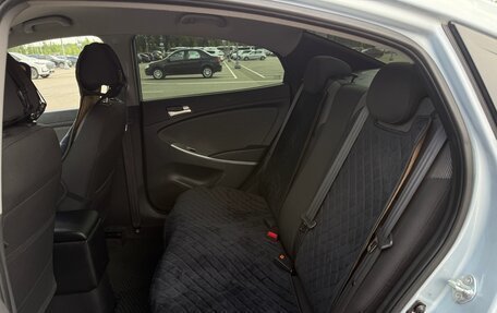 Hyundai Solaris II рестайлинг, 2011 год, 950 000 рублей, 3 фотография