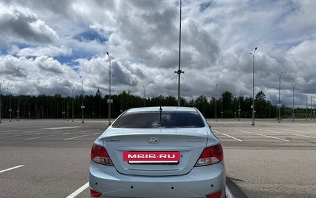 Hyundai Solaris II рестайлинг, 2011 год, 950 000 рублей, 8 фотография