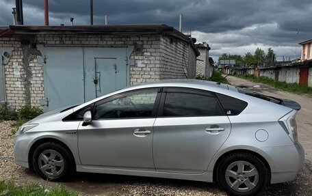 Toyota Prius, 2011 год, 1 150 000 рублей, 5 фотография