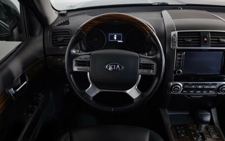 KIA Mohave I, 2017 год, 2 690 000 рублей, 17 фотография