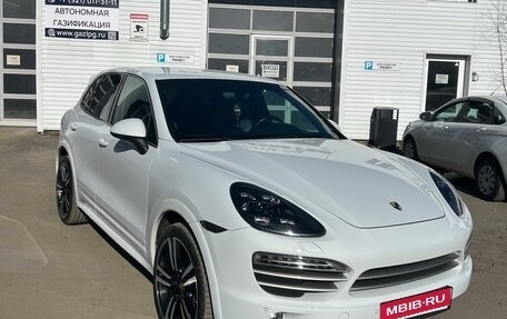 Porsche Cayenne III, 2014 год, 3 110 000 рублей, 2 фотография