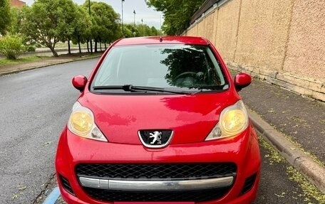 Peugeot 107 I рестайлинг, 2011 год, 500 000 рублей, 2 фотография
