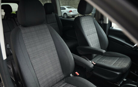 Mercedes-Benz Vito, 2016 год, 3 299 000 рублей, 21 фотография