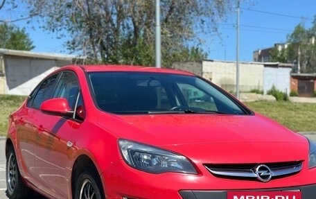 Opel Astra J, 2012 год, 800 000 рублей, 6 фотография