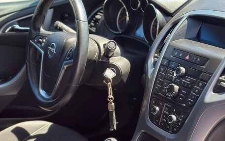 Opel Astra J, 2012 год, 800 000 рублей, 15 фотография
