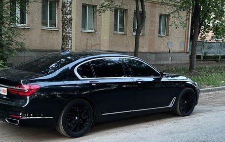 BMW 7 серия, 2017 год, 2 999 999 рублей, 3 фотография