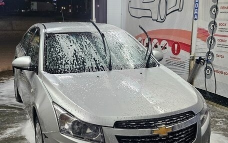 Chevrolet Cruze II, 2013 год, 910 000 рублей, 2 фотография