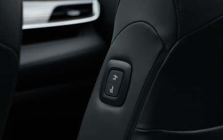 Toyota Highlander, 2026 год, 5 498 888 рублей, 15 фотография