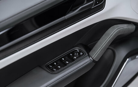 Porsche Cayenne III, 2026 год, 24 490 000 рублей, 28 фотография