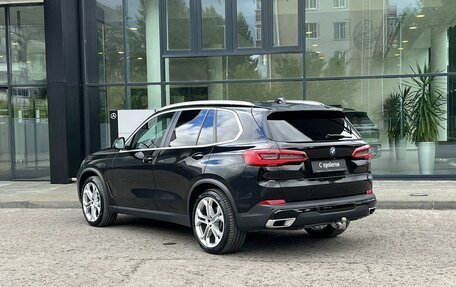 BMW X5, 2019 год, 5 500 000 рублей, 7 фотография