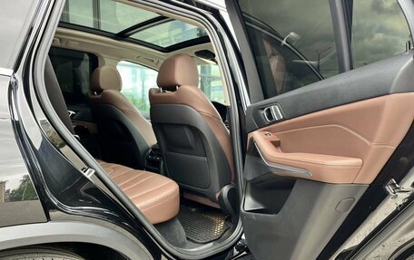 BMW X5, 2019 год, 5 500 000 рублей, 29 фотография