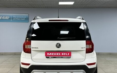 Skoda Yeti I рестайлинг, 2015 год, 1 212 000 рублей, 6 фотография