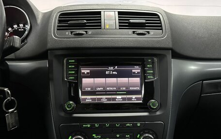 Skoda Yeti I рестайлинг, 2015 год, 1 212 000 рублей, 19 фотография