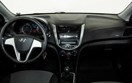 Hyundai Solaris II рестайлинг, 2013 год, 780 000 рублей, 7 фотография