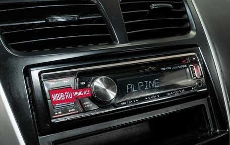 Hyundai Solaris II рестайлинг, 2013 год, 780 000 рублей, 10 фотография