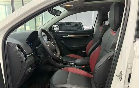 Skoda Karoq I, 2022 год, 2 430 000 рублей, 9 фотография