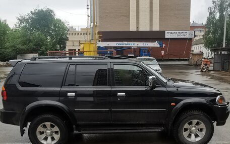 Mitsubishi Pajero Sport II рестайлинг, 2003 год, 895 000 рублей, 4 фотография