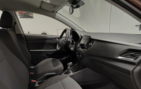 Hyundai Solaris II рестайлинг, 2021 год, 1 560 000 рублей, 11 фотография