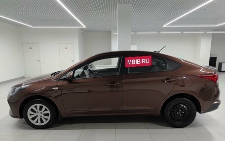 Hyundai Solaris II рестайлинг, 2021 год, 1 560 000 рублей, 8 фотография