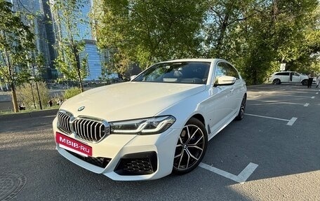BMW 5 серия, 2021 год, 5 900 000 рублей, 2 фотография