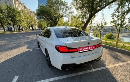 BMW 5 серия, 2021 год, 5 900 000 рублей, 5 фотография