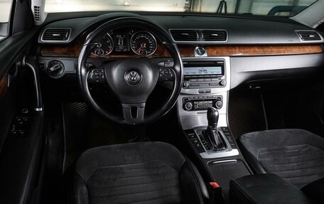 Volkswagen Passat B7, 2011 год, 1 391 000 рублей, 6 фотография