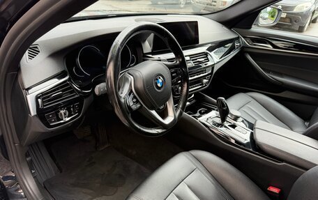 BMW 5 серия, 2019 год, 2 700 000 рублей, 10 фотография