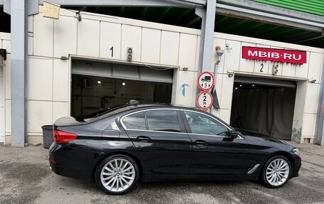 BMW 5 серия, 2019 год, 2 700 000 рублей, 2 фотография