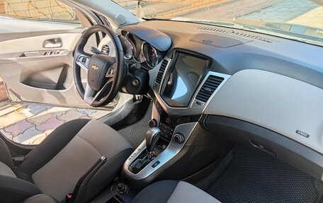 Chevrolet Cruze II, 2012 год, 740 000 рублей, 5 фотография