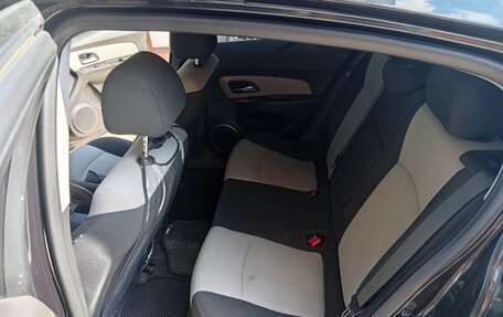 Chevrolet Cruze II, 2012 год, 740 000 рублей, 7 фотография