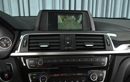 BMW 3 серия, 2017 год, 2 440 000 рублей, 16 фотография