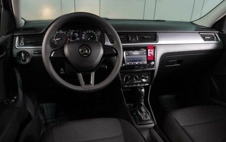 Skoda Rapid I, 2018 год, 1 309 000 рублей, 6 фотография
