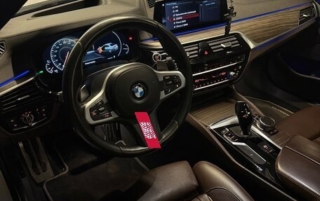 BMW 5 серия, 2018 год, 3 750 000 рублей, 8 фотография