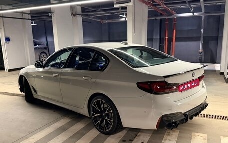 BMW 5 серия, 2018 год, 3 750 000 рублей, 2 фотография