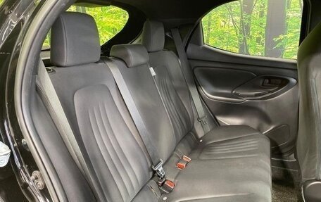 Toyota Yaris, 2021 год, 900 000 рублей, 12 фотография