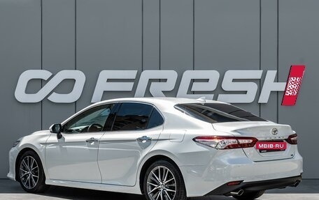 Toyota Camry, 2021 год, 3 490 000 рублей, 2 фотография