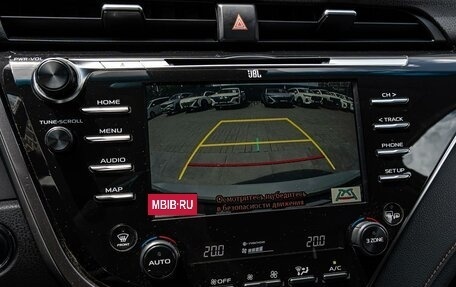 Toyota Camry, 2021 год, 3 490 000 рублей, 15 фотография