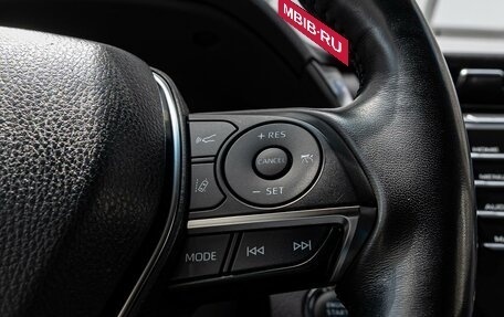 Toyota Camry, 2021 год, 3 490 000 рублей, 20 фотография