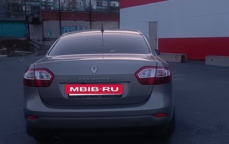 Renault Fluence I, 2014 год, 750 000 рублей, 2 фотография