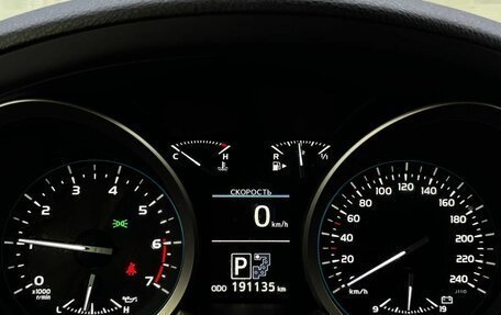 Toyota Land Cruiser 200, 2012 год, 3 835 000 рублей, 16 фотография