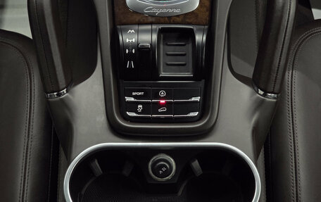 Porsche Cayenne III, 2011 год, 2 460 000 рублей, 12 фотография