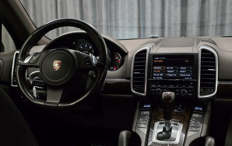 Porsche Cayenne III, 2011 год, 2 460 000 рублей, 18 фотография