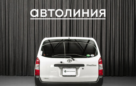 Toyota Probox I, 2018 год, 900 000 рублей, 4 фотография