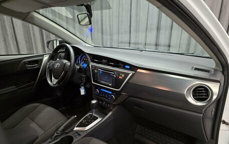 Toyota Auris II, 2013 год, 1 070 000 рублей, 12 фотография