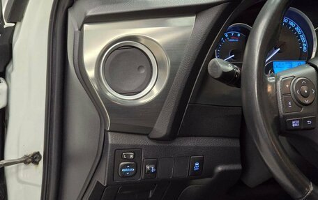 Toyota Auris II, 2013 год, 1 070 000 рублей, 16 фотография